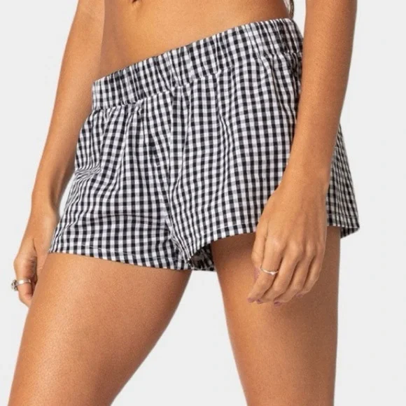 Edikted Plaid Black and White Gingham Shorts Elastic Waist Boxer - Picture 8 of 8
